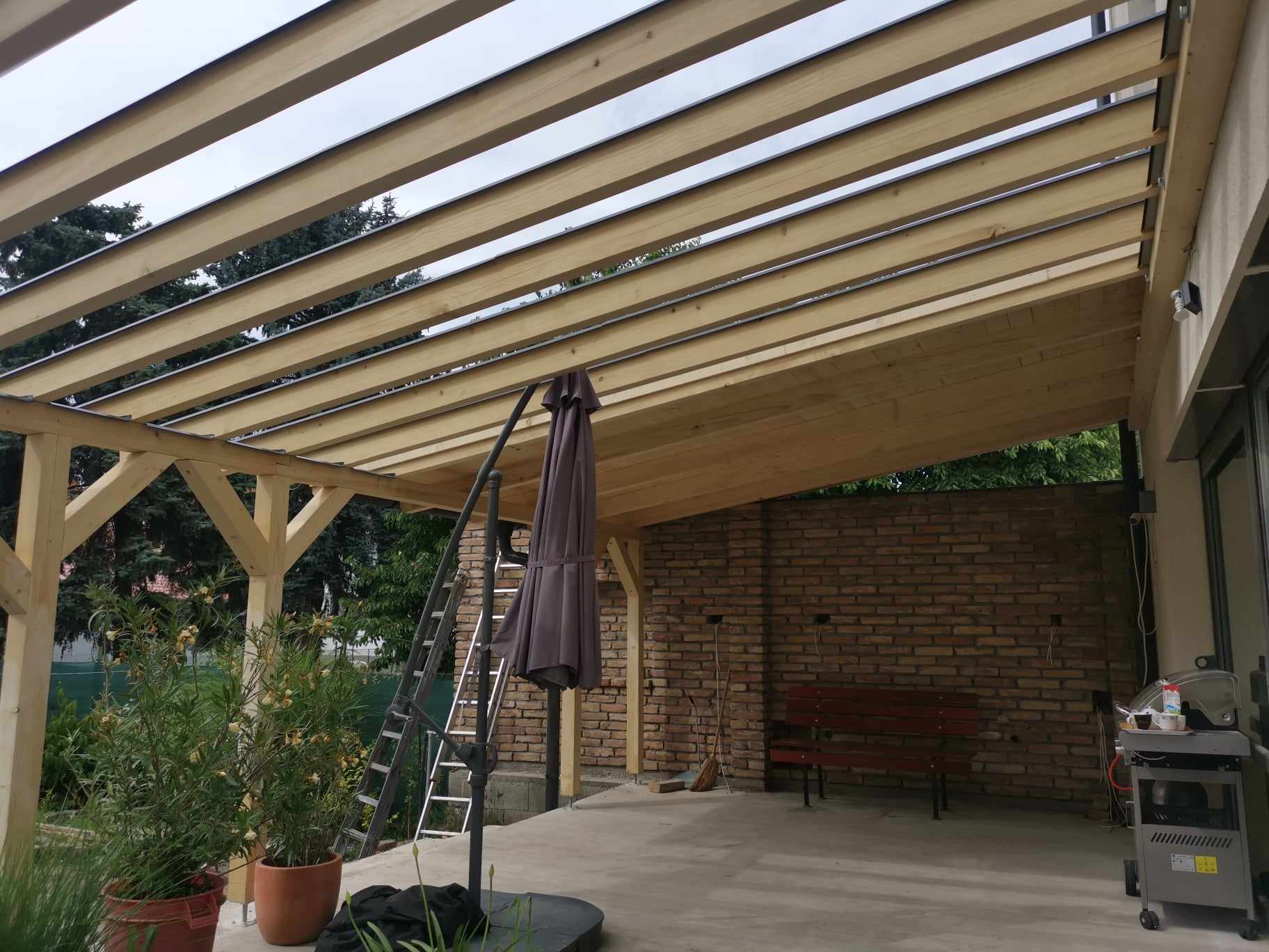 uj_pergola_es_zsindey_faterasz_7.jpg