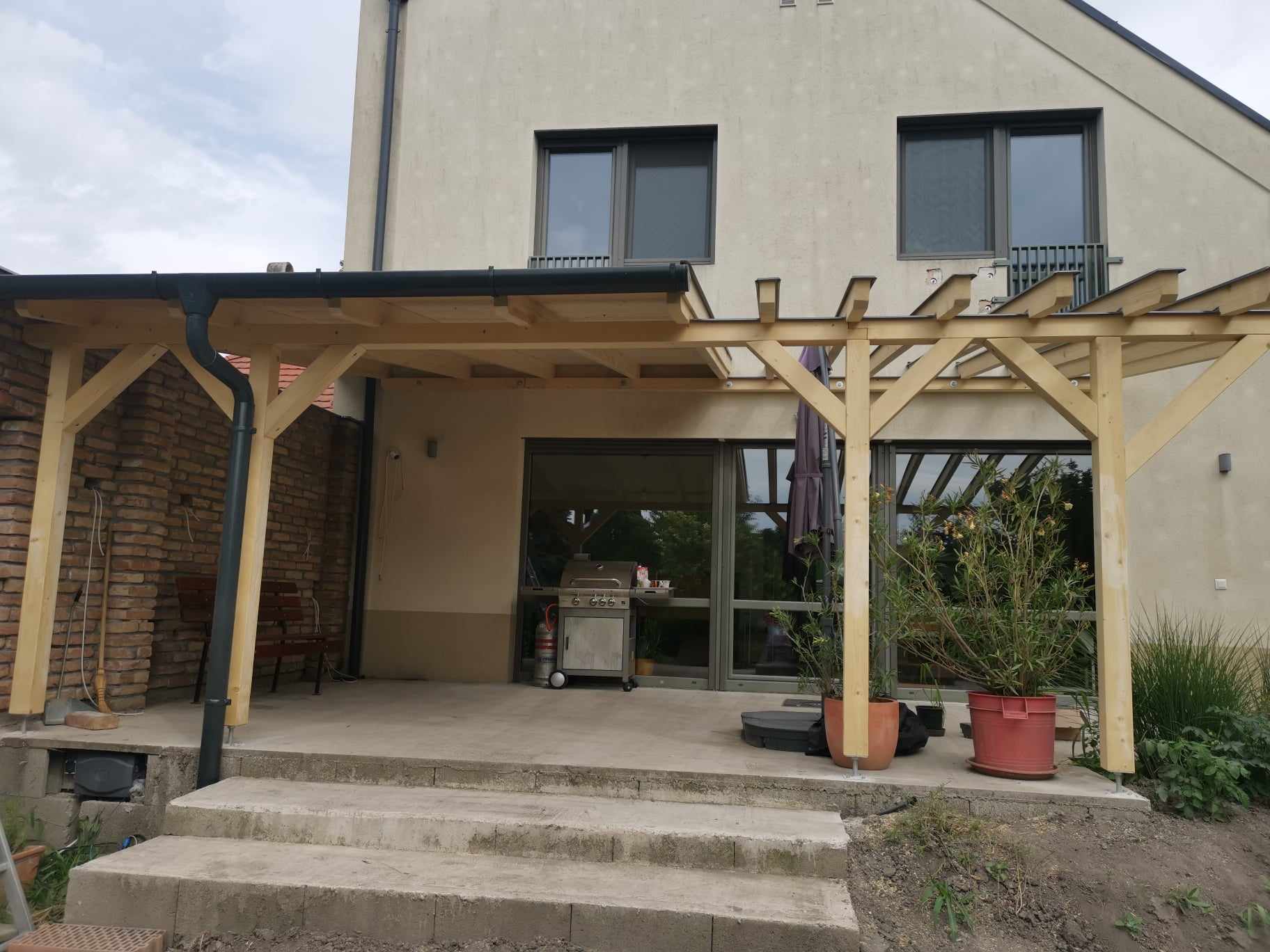 uj_pergola_es_zsindey_faterasz_8.jpg